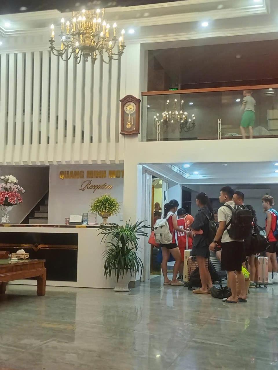 Quang Minh Hotel Ðố Sơn Εξωτερικό φωτογραφία